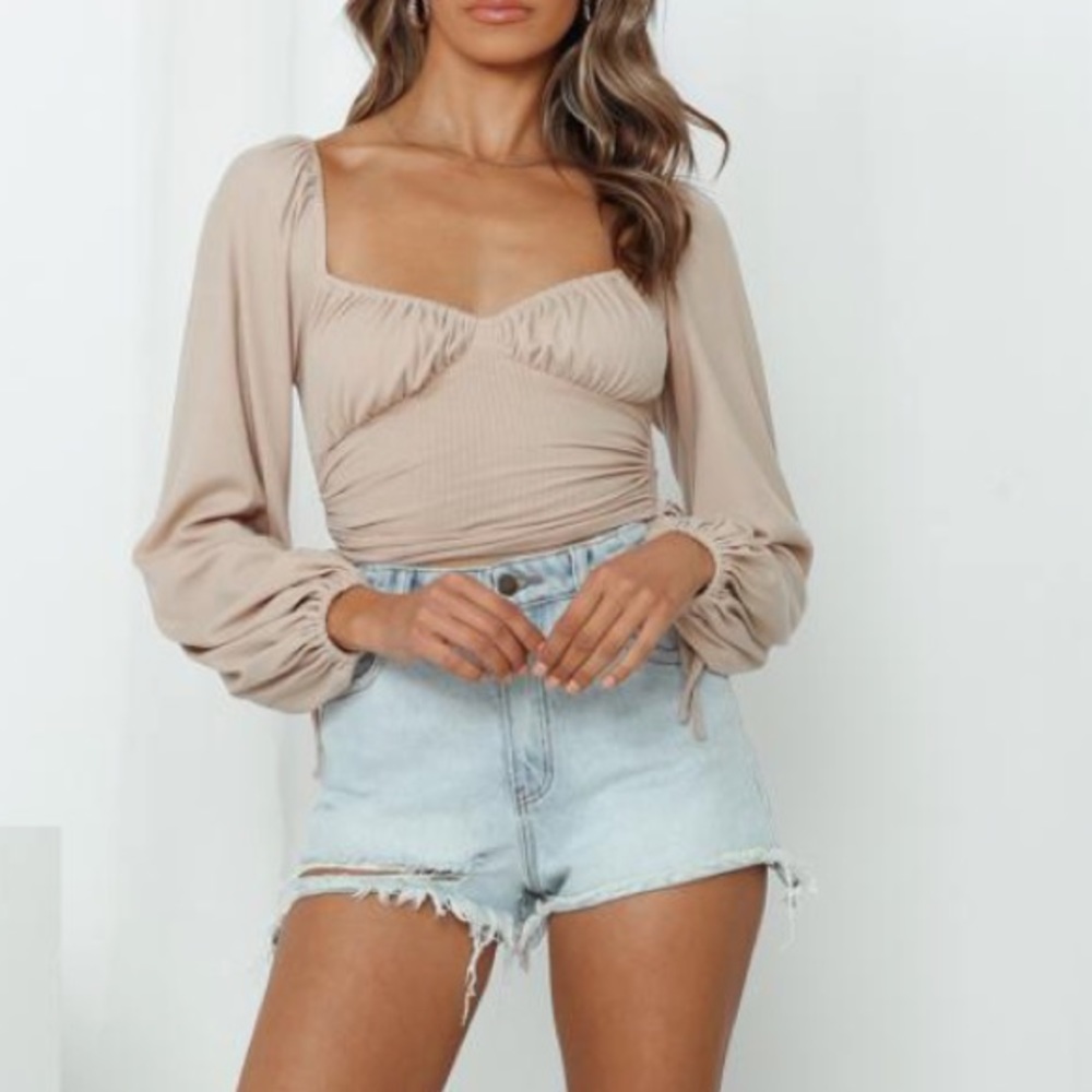 Hello molly top uk 6/ us 2 or xs